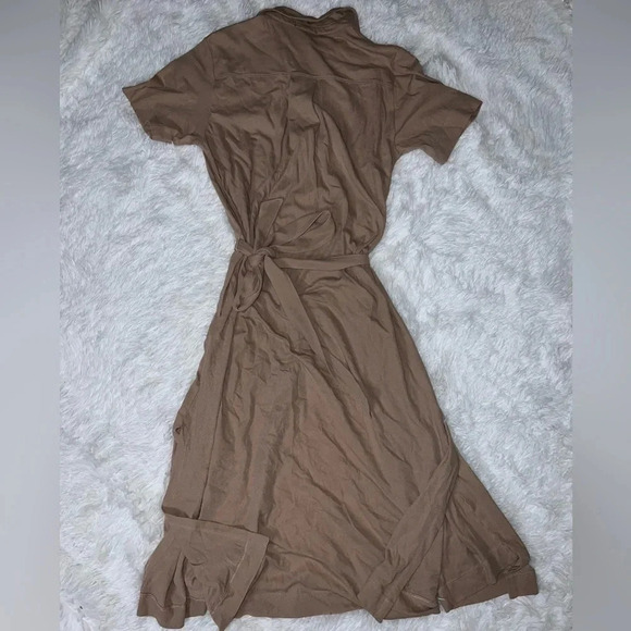 ATM Beige Dress size Small Midi Dress with Button Up Front - Picture 5 of 5